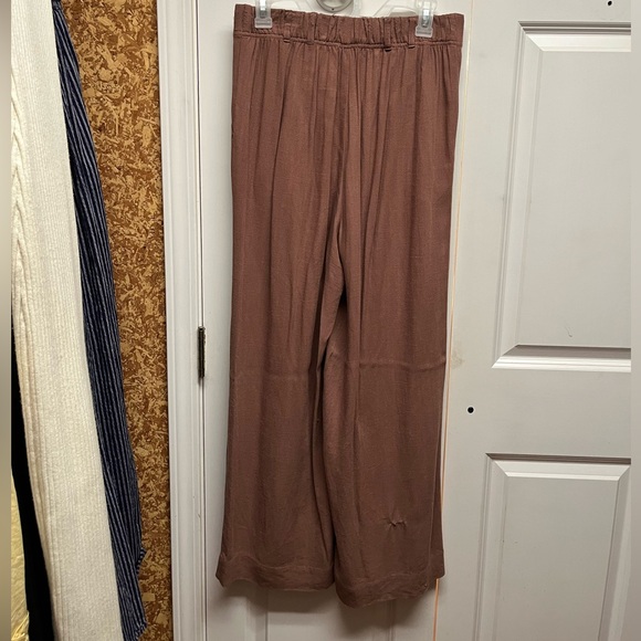 Z Supply Farah Pants Whipped Mocha - Picture 5 of 8